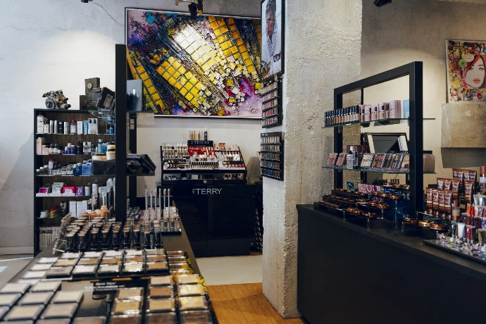 Rayons de maquillage